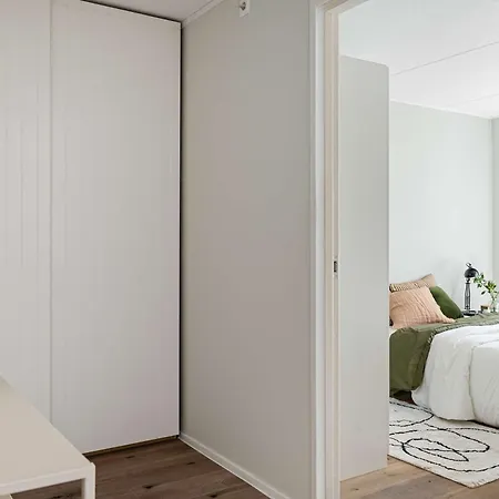 Sg3 - 2br Renovated